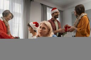 Как вежливо отказать нежеланным гостям в новогодние праздники