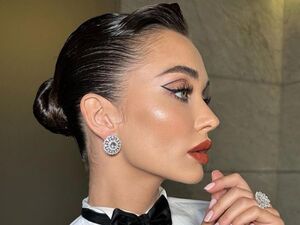 Как сделать необычный макияж на Новый год?