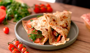 Сытный завтрак или быстрый ужин: лаваш с фаршем