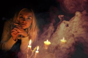 Заглянуть в будущее: популярные ритуалы и гадания на старый новый год