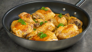 Курица в сливочно-чесночном соусе