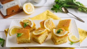 Этому старому советскому рецепту до сих пор нет равных. Обалденный лимонный пирог, вкусная и простая