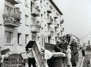 10 лет в очереди на жилье в СССР или конская ипотека сейчас?