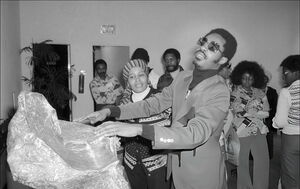 Воскресный выпуск. Звезды рок и поп-музыки на снимках Аллана Танненбаума. Часть 2