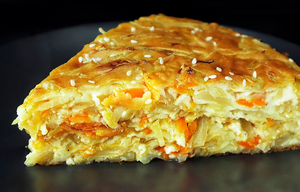 Капустный пирог с маленьким секретом: нежность, о которой вы не догадывались