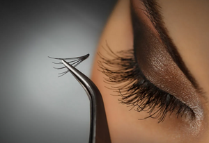 Техника наклеивания пучковых ресниц шаг за шагом