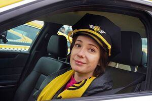 10-е годы XXI века на снимках Игоря Стомахина. 2015. «ВДНХ. Праздник «День московского такси»