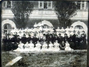 1904. Орловское епархиальное женское училище. Альбом выпускниц