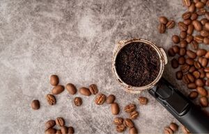 Что делать с кофейной гущей: лучшие советы для красоты, дома и сада