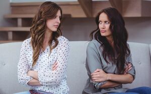 Признаки токсичной подруги