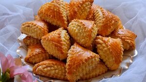 Готовлю на кефире нежную сладкую сдобу к чаю. Рецепт, который хочется повторять снова и снова