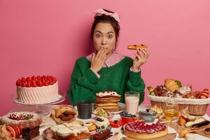 Лучшие секреты бодрости: что убрать из рациона, чтобы забыть о дневной сонливости?