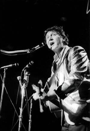 Воскресный выпуск. Звезды рок и поп-музыки на снимках Аллана Танненбаума. Часть 8