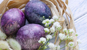 Как покрасить яйца чаем каркаде — натуральный и красивый способ