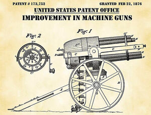 Дали парню важную работу, набивал он ленты к пулемету