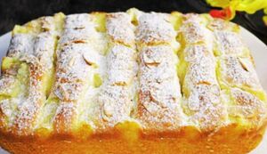 Лимонный пирог с насыщенным ароматом и выраженной кислинкой, способный понравиться каждому