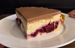 Нежный творожный десерт с ягодами: полезное удовольствие без лишних калорий