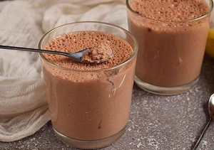 Полезный десерт из минимума продуктов. Вкуснее любого покупного мороженого