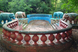 На карте отмечена купальня со слонами, что бы это значило