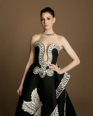 Фотосессия Anne Hathaway (5 мая 2026)