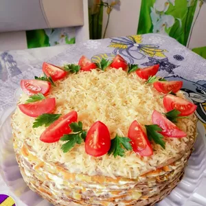 Каждый год вся семья приезжает ко мне ради этого кабачкового торта: без него не проходит ни одно лето