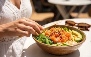 Модные боулы: почему это удобно и лучшие идеи для вкусных обедов