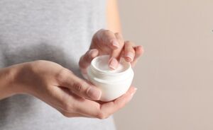 Цинк в косметике: зачем нужен и как работает