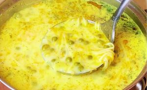 Суп из зелёного горошка: настолько нежный и вкусный, что его с удовольствием едят даже дети