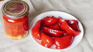 Болгарский перец с мёдом — всю зиму стоит как свежий! 