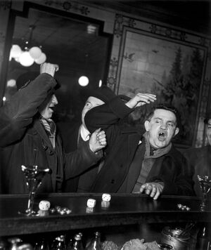 1950-е. Париж на снимках Робера Дуано. Часть 41