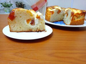 Без преувеличений — это самый вкусный пирог, который я когда-либо пробовала! Быстрый пирог с творогом и вареньем