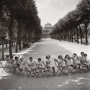 1950-е. Париж на снимках Робера Дуано. Часть 42