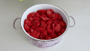 Домашний кетчуп с яблоками на зиму: настолько вкусный, что хочется есть ложками — обязательно попробуйте приготовить.