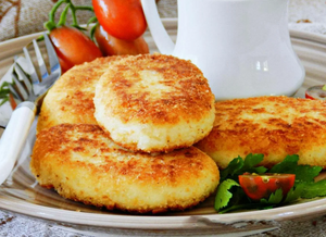 Картофельно-творожные котлеты с курицей: без жарки и с сочной начинкой