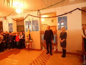 В Одесской области торжественно открыли школьный туалет: с перерезанием ленточки и танцами