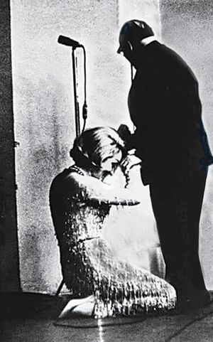 Приехав в СССР, Марлен Дитрих молила дать ей увидеть Паустовского. Их встреча стала легендой!