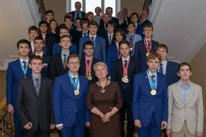Российские школьники завоевали 38 медалей на международных предметных олимпиадах в 2016 году
