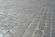 Раскаявшийся турист вернул в Рим камень со старинной мостовой