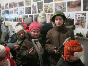 Берегите детей от украины.
