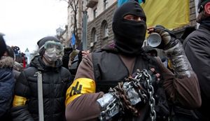 Украинцев с оружием снова зовут на Майдан