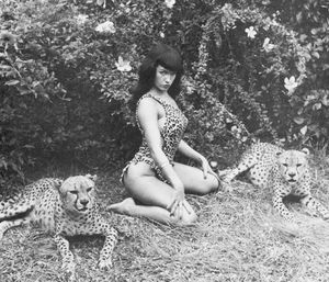 Бетти Пейдж – родоначальница пин-апа и звезда Playboy 1950-х годов