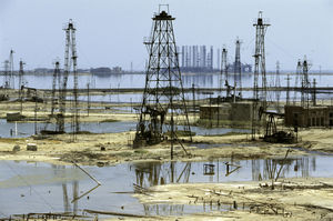 Баку отказался продавать Минску нефть по низкой цене