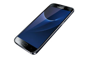 Samsung Galaxy S8 и Galaxy S8 Plus впервые показали на видео