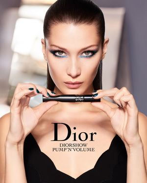 Белла Хадид стала лицом макияжа Dior