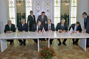 Законен ли распад СССР? Новые подробности «Беловежских соглашений»