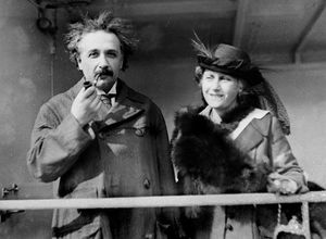 Теория издевательства: чего натерпелись жены Альберта Эйнштейна