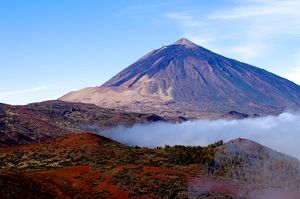 На Тенерифе более 100 туристам пришлось согласиться на ночевку на склоне вулкана