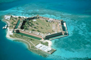 10 впечатляющих морских фортов