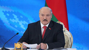 Лукашенко потребовал допустить наблюдателей НАТО на учения РФ и Белоруссии