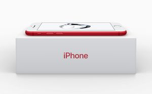 Новинка недели: красный  iPhone